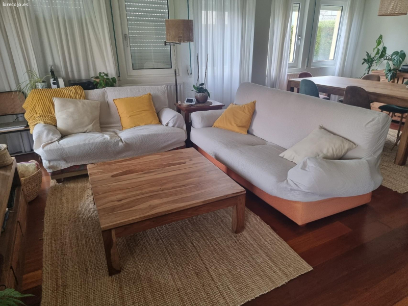 sofas regalados sin fundas