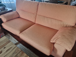 sofas regalados sin fundas